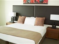 Mantra Sun City - Hotel Room